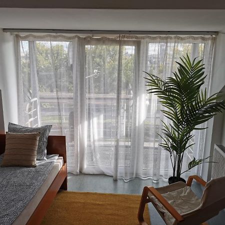 Hid Ifjusagi Szallo Hostel Dunaujvaros Ngoại thất bức ảnh